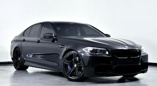 2015 BMW M5 Base