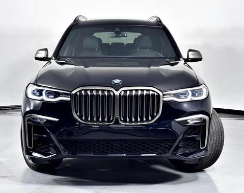 2020 BMW X7 M50i