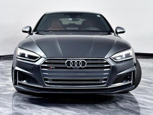 Gray 2014 Audi RS 7 4.0T Prestige