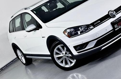 2017 Volkswagen Golf Alltrack TSI SE
