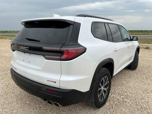 2024 GMC Acadia AT4