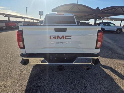 2024 GMC Sierra 2500 Pro