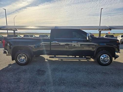 2024 Chevrolet Silverado 3500 LTZ