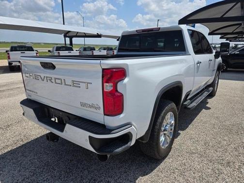 2022 Chevrolet Silverado 3500 High Country