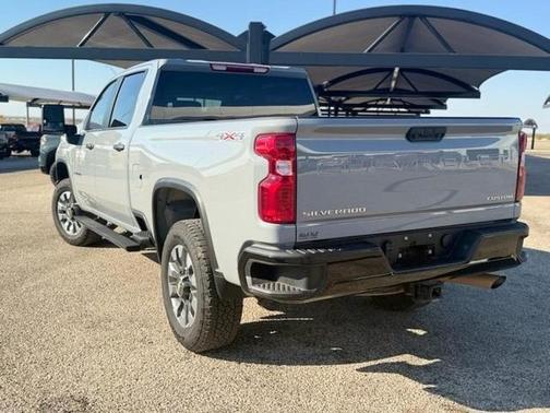 2025 Chevrolet Silverado 2500 Custom