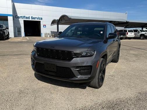 2023 Jeep Grand Cherokee Altitude