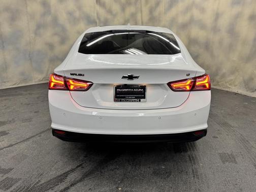 2021 Chevrolet Malibu FWD LT