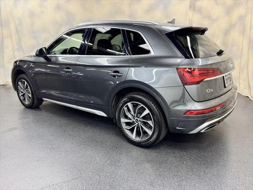 2022 Audi Q5 45 S line Premium Plus