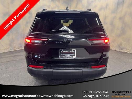 Diamond Black Crystal Pearlcoat 2023 Jeep Grand Cherokee L Altitude