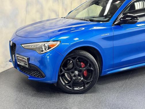 2022 Alfa Romeo Stelvio Ti