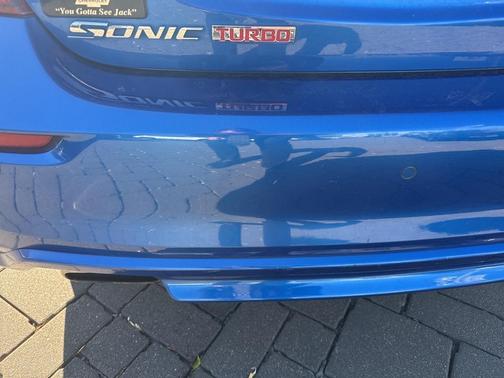 2017 Chevrolet Sonic LT