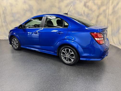 2017 Chevrolet Sonic LT