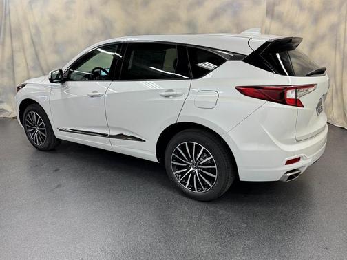 2026 Acura RDX Advance Package