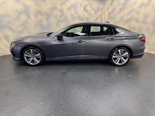 2023 Acura TLX Advance