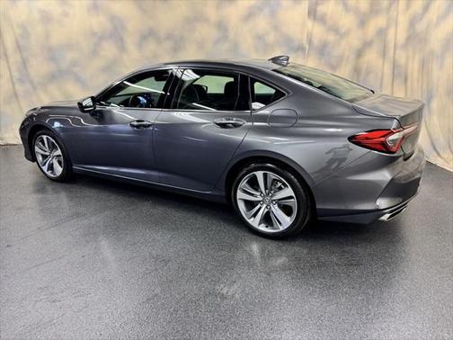 2023 Acura TLX Advance