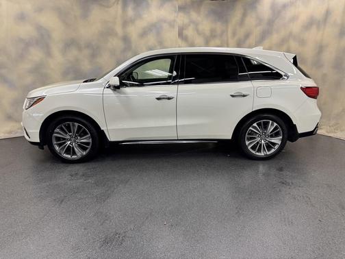 2017 Acura MDX 3.5L w/Technology Package