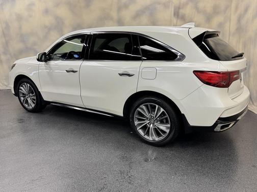 2017 Acura MDX 3.5L w/Technology Package