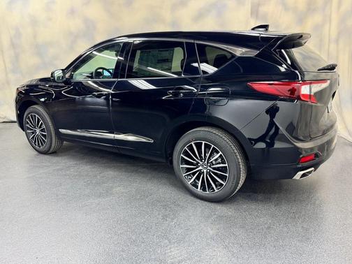 2025 Acura RDX Advance Package