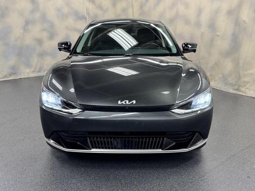2022 Kia EV6 Wind