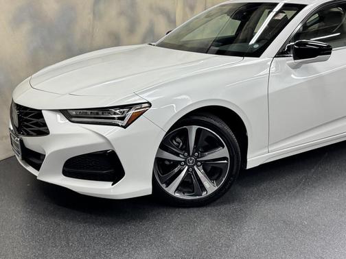 2025 Acura TLX Technology