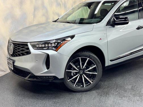 Solar Silver Metallic 2026 Acura RDX A-Spec Advance Package