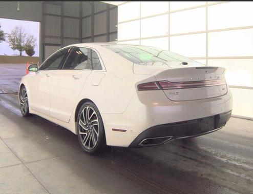 White Platinum Metallic Tri-Coat 2020 Lincoln MKZ Reserve