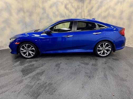 2019 Honda Civic Touring