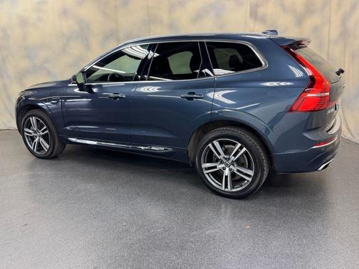 2021 Volvo XC60 Recharge Plug-In Hybrid T8 Inscription Expression