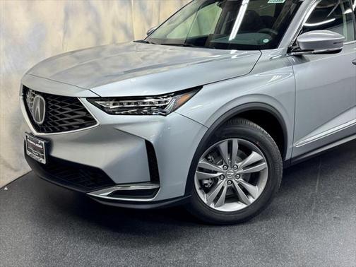 2025 Acura MDX Standard