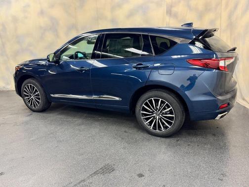 2026 Acura RDX Advance Package