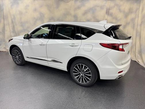 2026 Acura RDX Advance Package