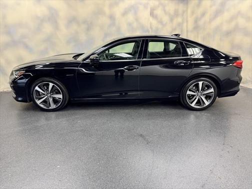 2025 Acura TLX Technology
