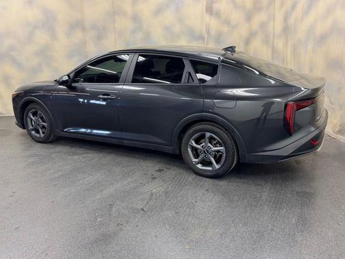 Interstellar Gray 2025 Kia K4 LXS