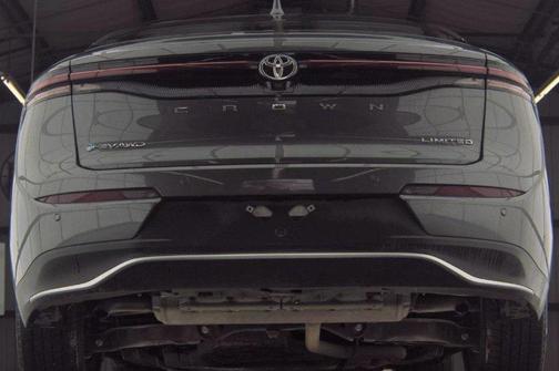 2024 Toyota Crown Limited