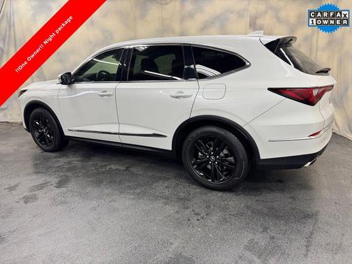 Platinum White Pearl 2023 Acura MDX Standard
