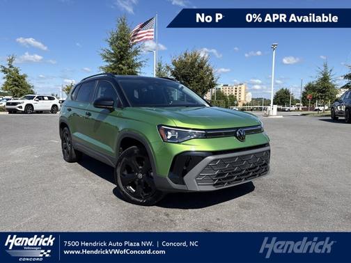 2025 Volkswagen Taos 1.5T SE Black