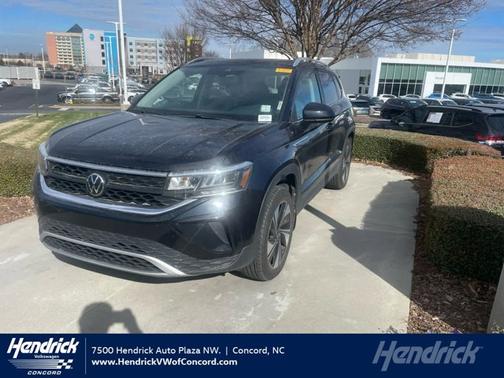 2024 Volkswagen Taos 1.5T SE