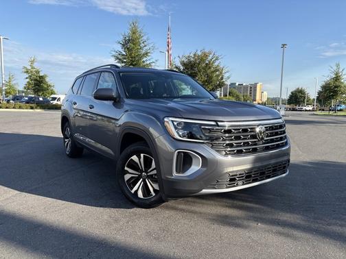 2025 Volkswagen Atlas 2.0T SE