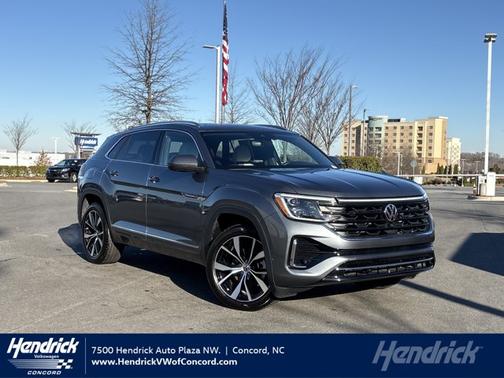 2025 Volkswagen Atlas Cross Sport 2.0T SEL Premium R-Line