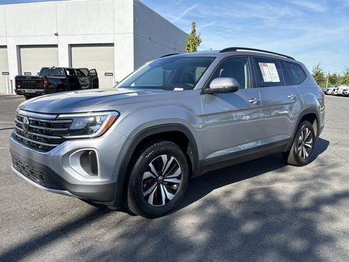2025 Volkswagen Atlas 2.0T SE