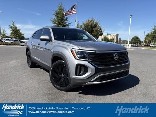 2025 Volkswagen Atlas Cross Sport 2.0T SE w/ Technology