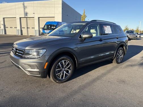 2019 Volkswagen Tiguan 2.0T SE