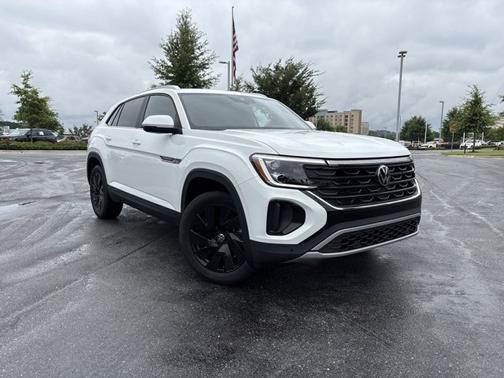 2025 Volkswagen Atlas Cross Sport 2.0T SE w/ Technology