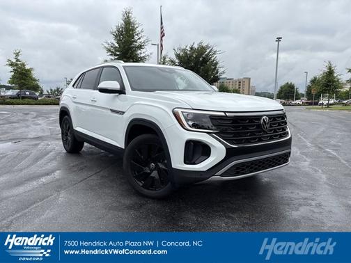 2025 Volkswagen Atlas Cross Sport 2.0T SE w/ Technology