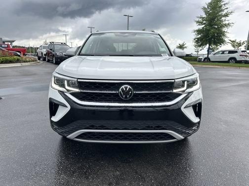 2024 Volkswagen Taos 1.5T SEL