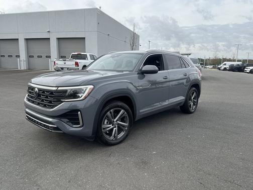 2024 Volkswagen Atlas Cross Sport 2.0T SEL R-Line