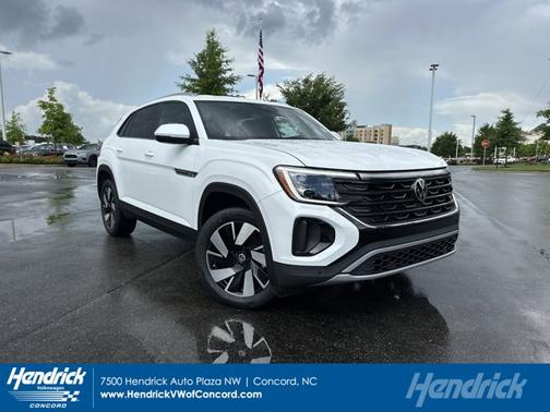 2024 Volkswagen Atlas Cross Sport 2.0T SE w/ Technology