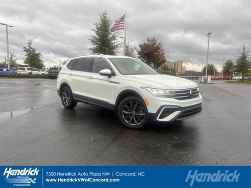 2022 Volkswagen Tiguan 2.0T SE