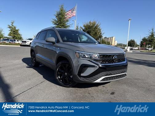 2023 Volkswagen Taos 1.5T SE
