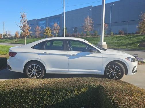 2025 Volkswagen Jetta 1.5T Sport